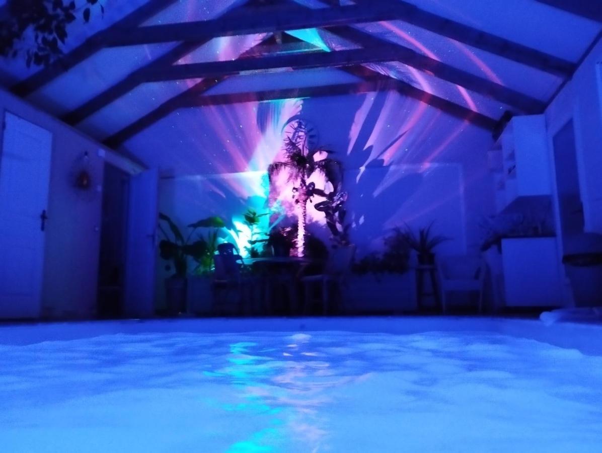 Chez Marek Et Urszula Bed and Breakfast Le Langon Exteriör bild