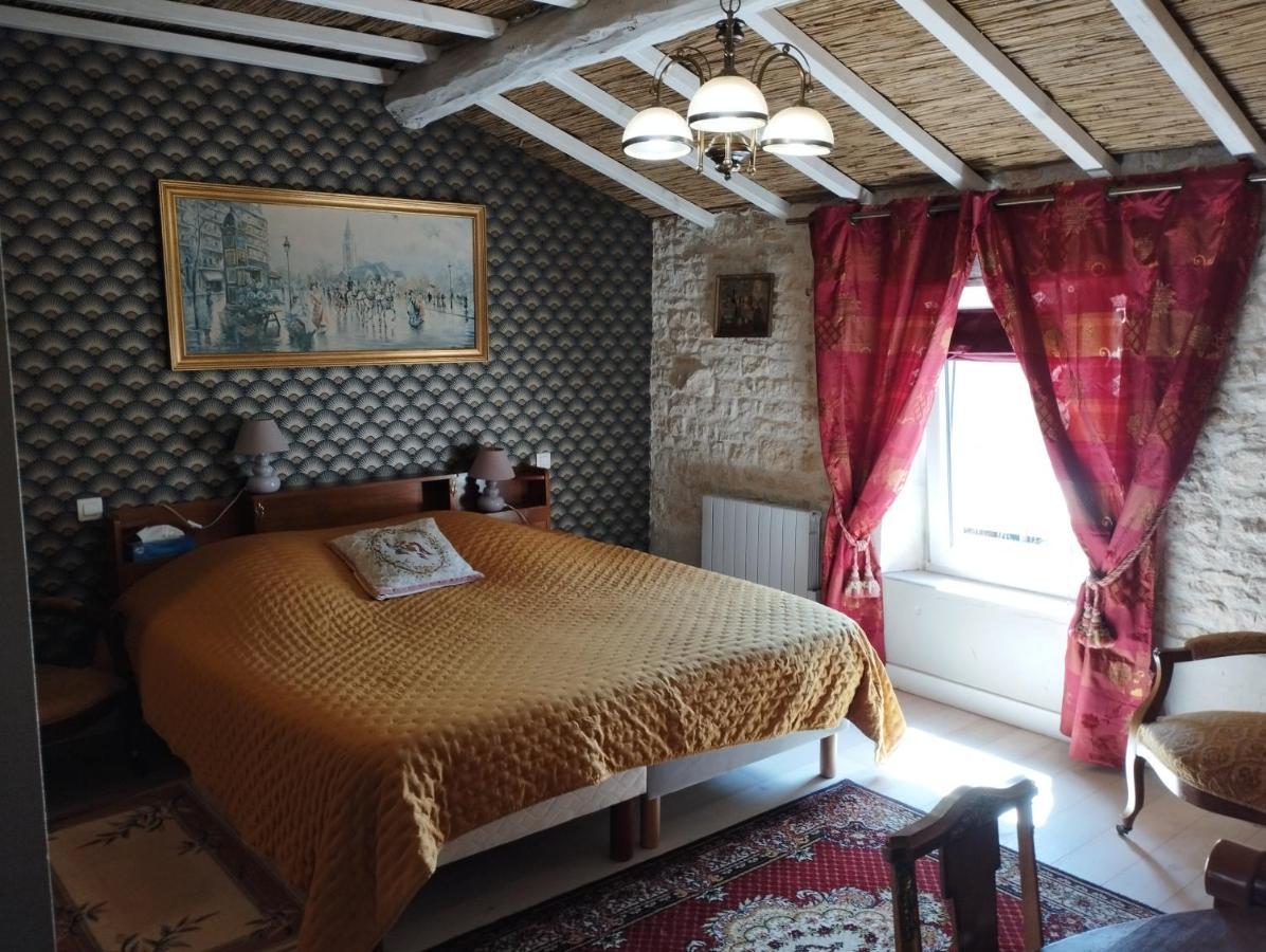 Chez Marek Et Urszula Bed and Breakfast Le Langon Exteriör bild